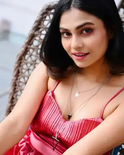 Escort Service Jaripatka